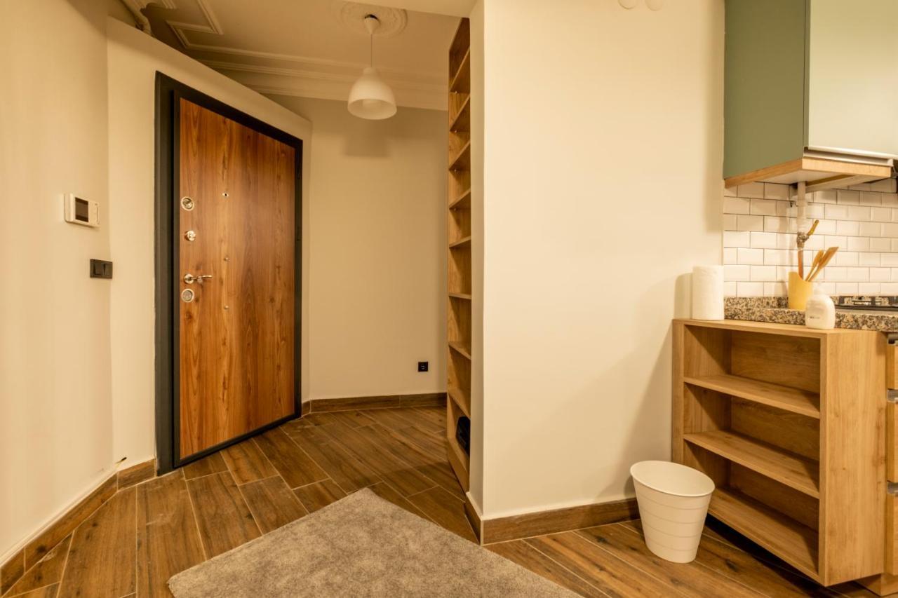 Spacious And Comfy 2Br In The Heart Of Cihangir Apartman Isztambul Kültér fotó
