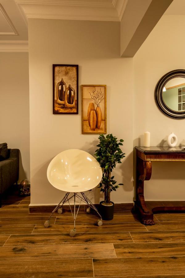 Spacious And Comfy 2Br In The Heart Of Cihangir Apartman Isztambul Kültér fotó